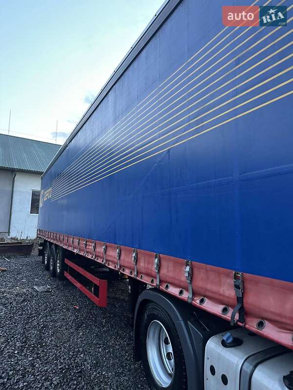 Тентованный борт (штора) - полуприцеп Schmitz Cargobull SCS 24/L 2011 в 