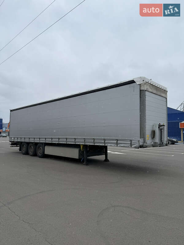 Тентований борт (штора) - напівпричіп Schmitz Cargobull SCS 24/L 2017 в Луцьку