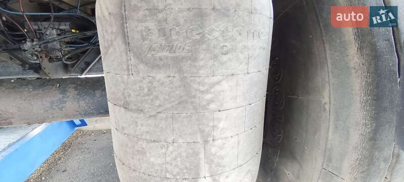 Тентованный борт (штора) - полуприцеп Schmitz Cargobull SCS 24/L 2015 в Умани