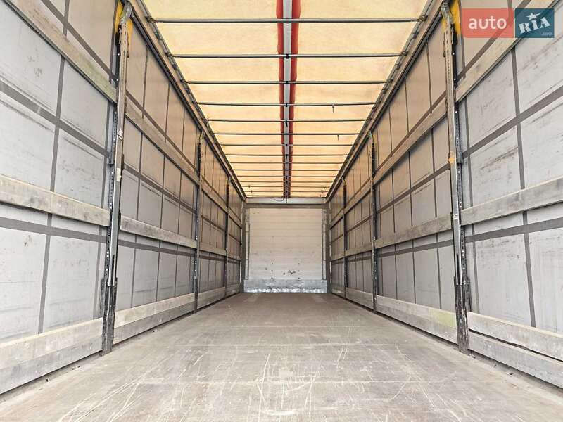 Тентований борт (штора) - напівпричіп Schmitz Cargobull SCS 24/L 2018 в Ковелі