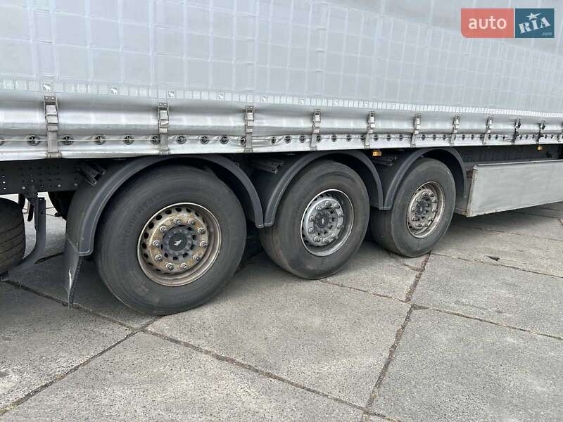 Тентованный борт (штора) - полуприцеп Schmitz Cargobull SCS 24/L 2017 в Киеве