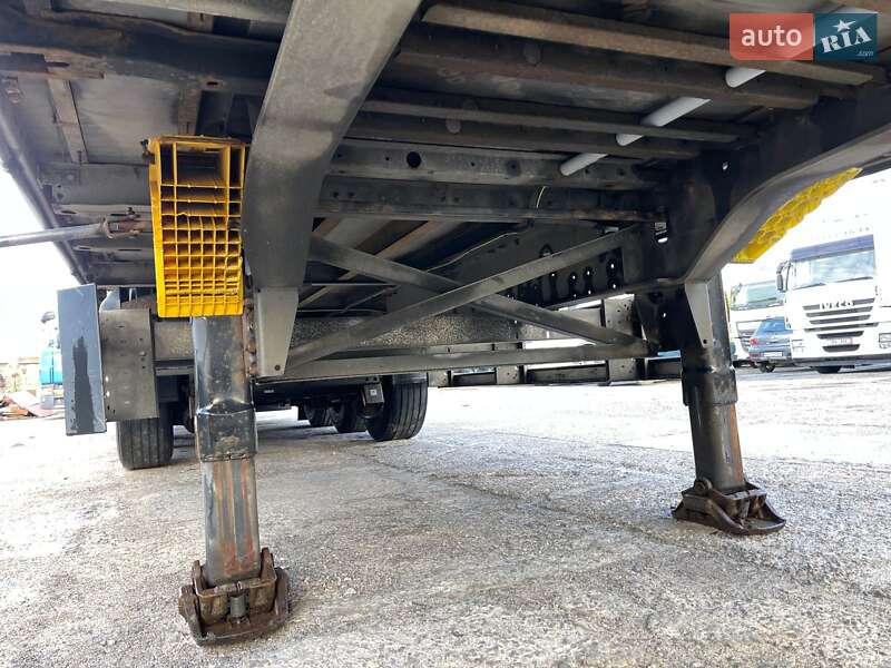 Тентований борт (штора) - напівпричіп Schmitz Cargobull SCS 24/L 2012 в Тернополі