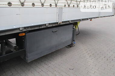 Тентованный борт (штора) - полуприцеп Schmitz Cargobull SCS 2011 в 