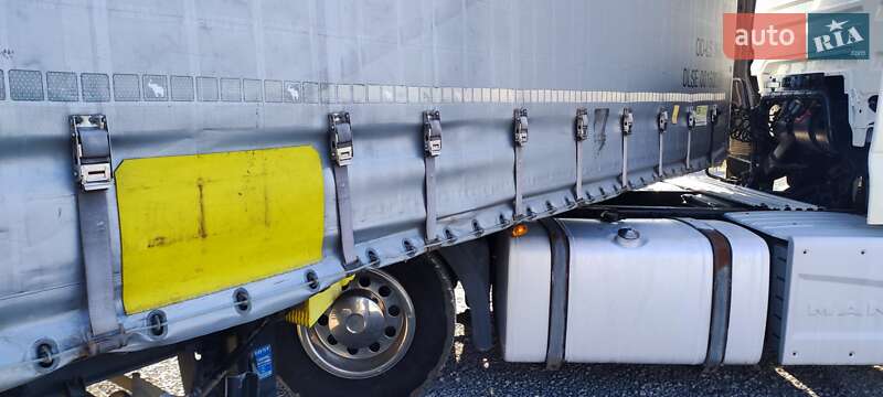 Тентований борт (штора) - напівпричіп Schmitz Cargobull SCS 2013 в Львові