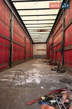 Тентований борт (штора) - напівпричіп Schmitz Cargobull SCS 2007 в 