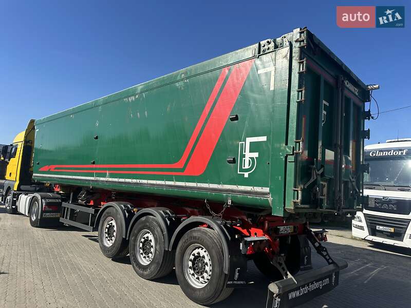 Самосвал полуприцеп Schmitz Cargobull SGF S3 2015 в 
