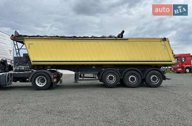 Самоскид напівпричіп Schmitz Cargobull SGF S3 2017 в 