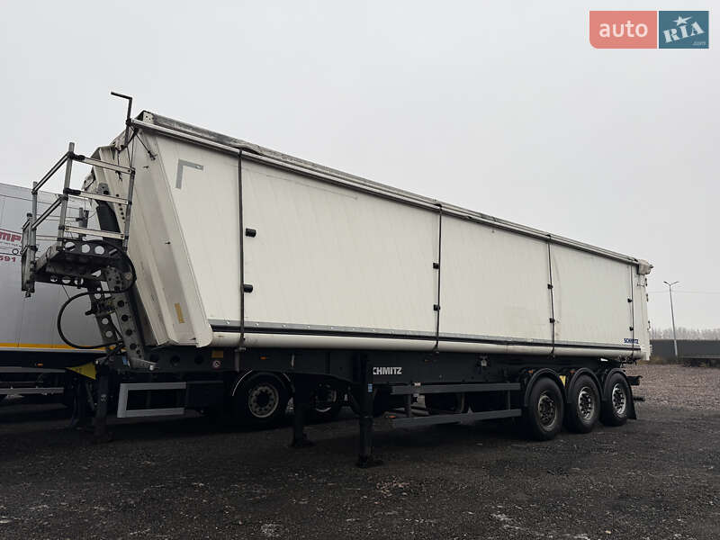 Самосвал полуприцеп Schmitz Cargobull SGF S3 2017 в Киеве