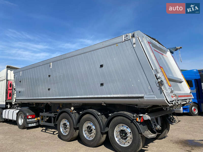 Зерновоз - полуприцеп Schmitz Cargobull SKI 2019 в Черновцах