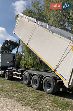 Самоскид напівпричіп Schmitz Cargobull SKI 1998 в 