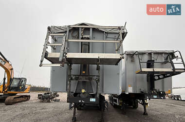 Самоскид напівпричіп Schmitz Cargobull SKI 2010 в Києві