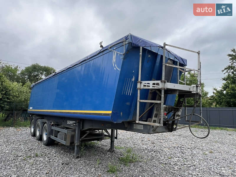 Самосвал полуприцеп Schmitz Cargobull SKI 2005 в Виннице