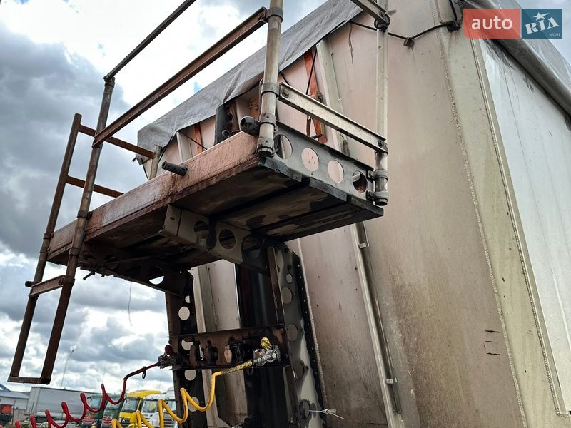 Самоскид напівпричіп Schmitz Cargobull SKI 2008 в Києві