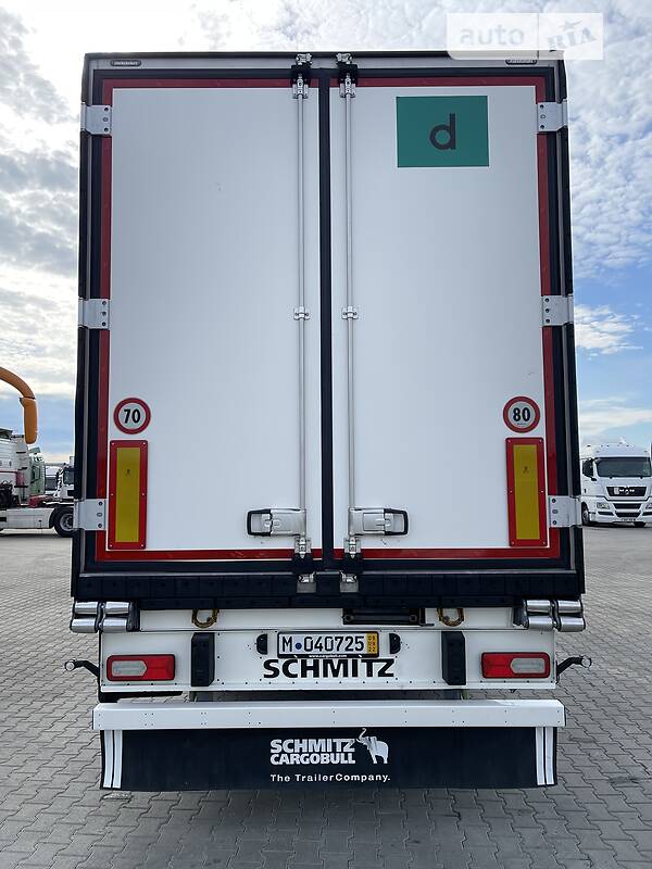 Рефрижератор полуприцеп Schmitz Cargobull SKO 24 2018 в Черновцах