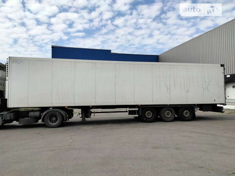 Рефрижератор напівпричіп Schmitz Cargobull SKO 24 2000 в Миколаєві