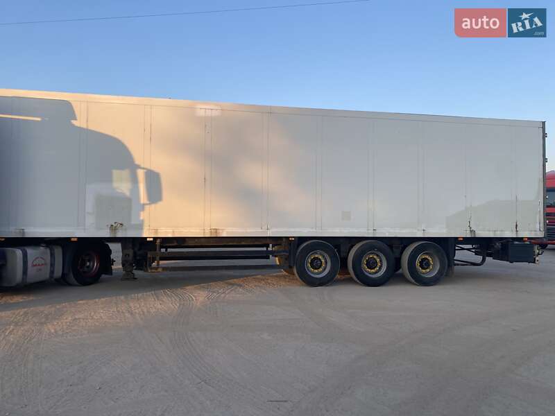 Рефрижератор полуприцеп Schmitz Cargobull SKO 24 1998 в Броварах