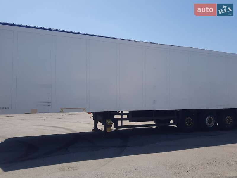 Рефрижератор напівпричіп Schmitz Cargobull SKO 24 2011 в Києві