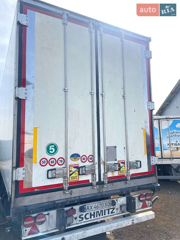 Рефрижератор напівпричіп Schmitz Cargobull SKO 24 2011 в Києві
