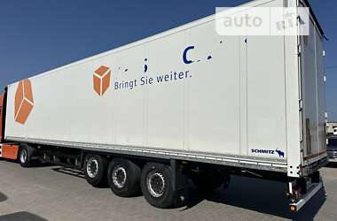 Изотермическая будка Schmitz Cargobull SKO 24 2013 в Калуше