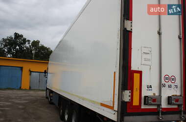 Рефрижератор полуприцеп Schmitz Cargobull SKO 24 2004 в 