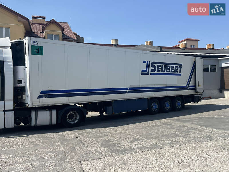Schmitz Cargobull SKO 24 2004