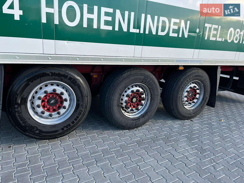 Рефрижератор напівпричіп Schmitz Cargobull SKO 24 2012 в Рава-Руській