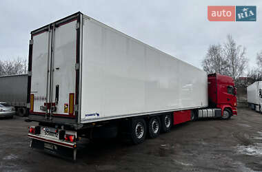 Рефрижератор полуприцеп Schmitz Cargobull SKO 24 2011 в 
