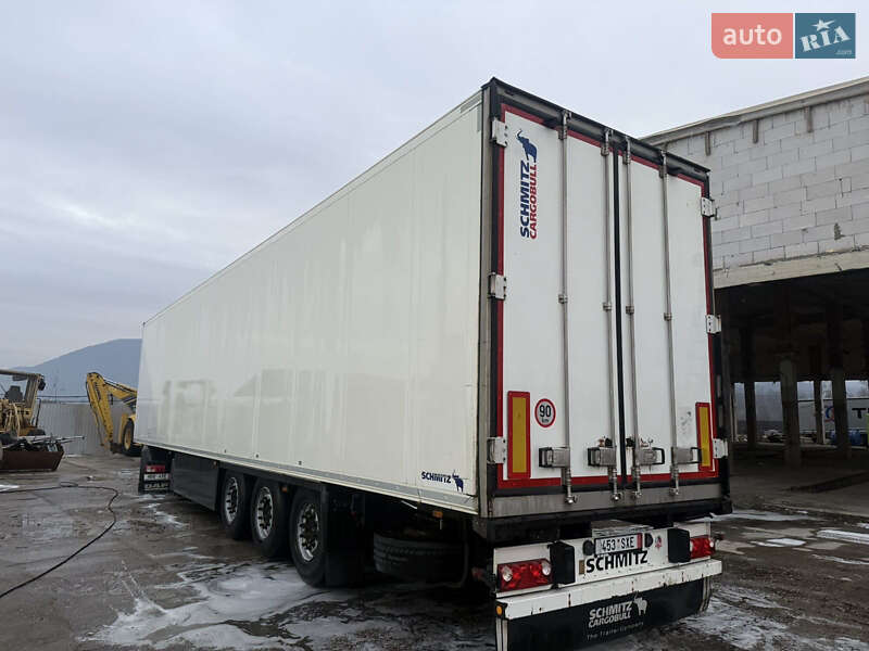 Рефрижератор напівпричіп Schmitz Cargobull SKO 24 2011 в Тячеві