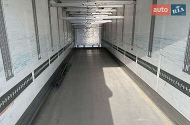 Рефрижератор полуприцеп Schmitz Cargobull SKO 24 2011 в 