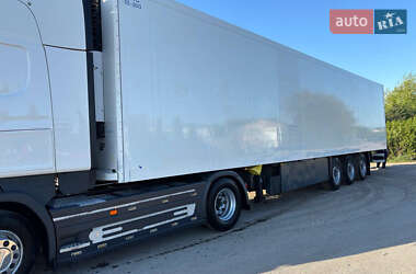 Рефрижератор полуприцеп Schmitz Cargobull SKO 24 2007 в 