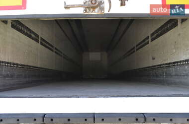 Изотермическая будка Schmitz Cargobull SKO 24 2006 в 