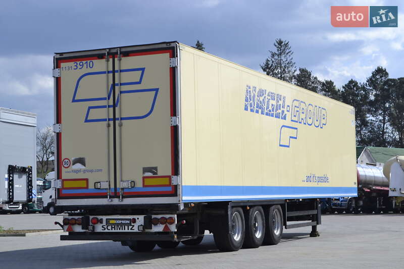 Рефрижератор напівпричіп Schmitz Cargobull SKO 24 2012 в Хусті