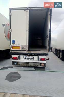 Рефрижератор напівпричіп Schmitz Cargobull SKO 24 2006 в Рівному