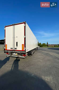 Рефрижератор полуприцеп Schmitz Cargobull SKO 24 2014 в 