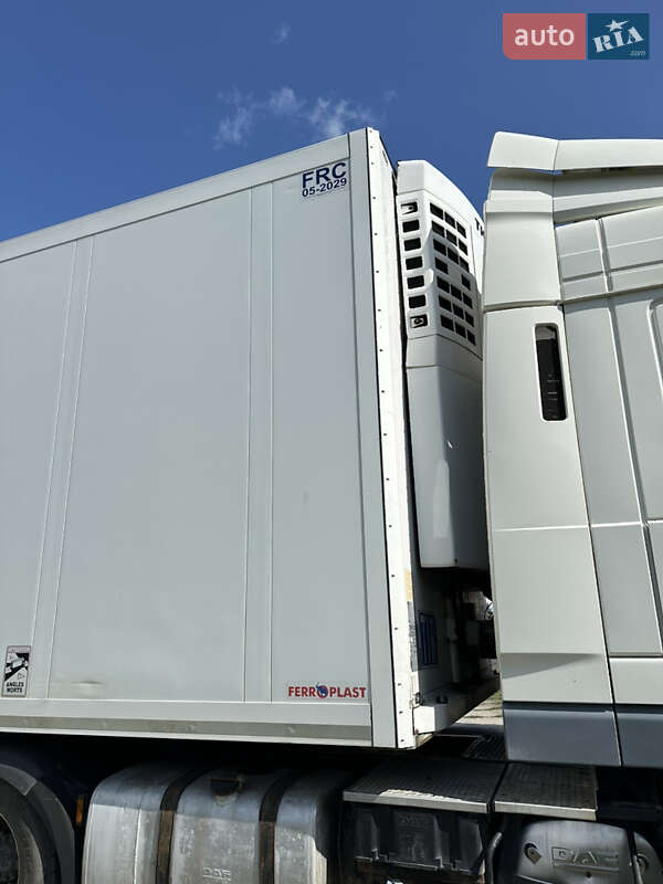 Рефрижератор полуприцеп Schmitz Cargobull SKO 24 2006 в Харькове