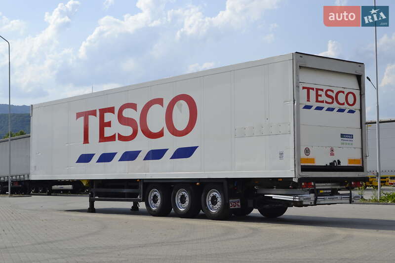 Рефрижератор полуприцеп Schmitz Cargobull SKO 24 2006 в Хусте