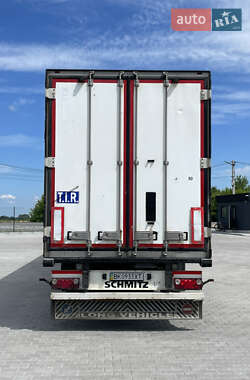 Рефрижератор напівпричіп Schmitz Cargobull SKO 24 2007 в 