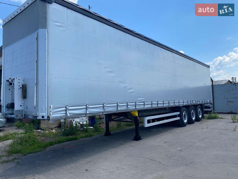 Schmitz Cargobull SKO 24 2010