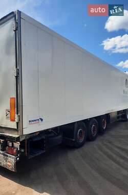 Рефрижератор полуприцеп Schmitz Cargobull SKO 24 2007 в 
