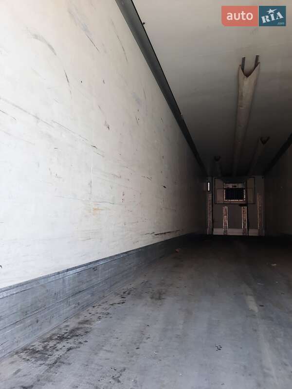 Рефрижератор напівпричіп Schmitz Cargobull SKO 24 2007 в Києві
