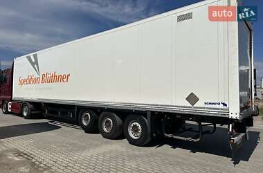 Изотермическая будка Schmitz Cargobull SKO 24 2013 в Калуше