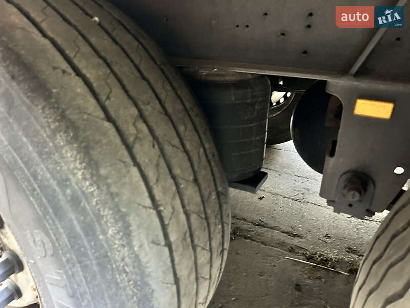 Рефрижератор полуприцеп Schmitz Cargobull SKO 24 2011 в Киеве