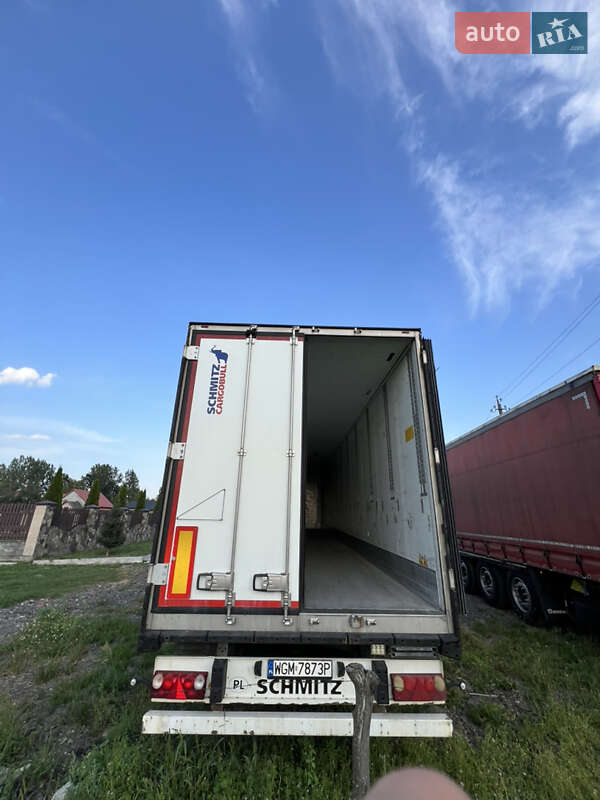 Рефрижератор полуприцеп Schmitz Cargobull SKO 24 2014 в Львове
