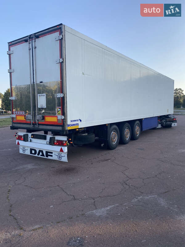 Рефрижератор полуприцеп Schmitz Cargobull SKO 24 2002 в Чернигове