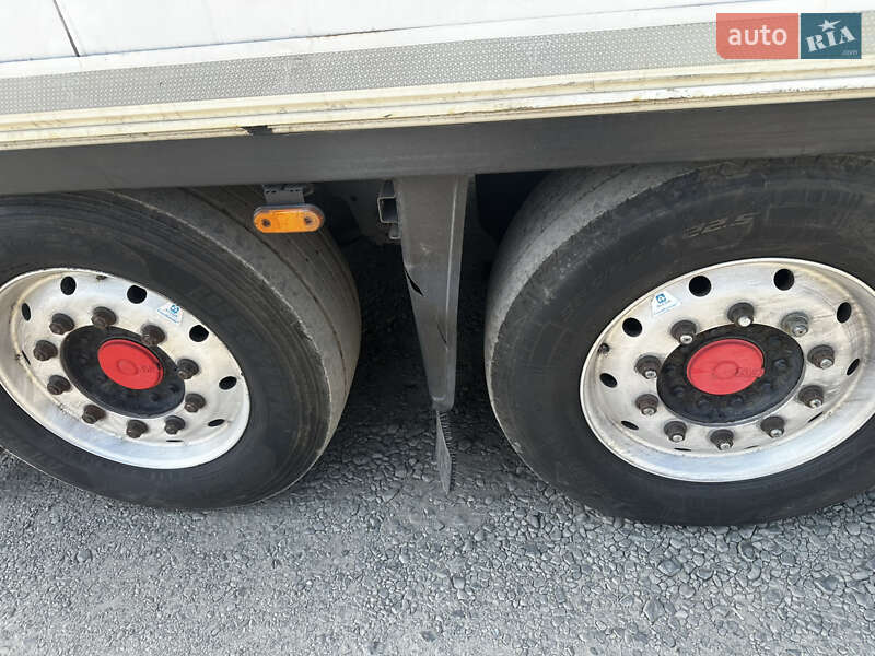 Рефрижератор полуприцеп Schmitz Cargobull SKO 24 2011 в Луцке фото 6 Рефрижератор полуприцеп Schmitz Cargobull SKO 24 2011 в Луцке