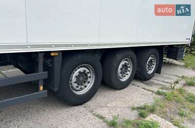 Рефрижератор напівпричіп Schmitz Cargobull SKO 24 2013 в 