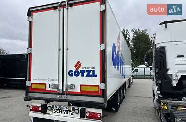 Рефрижератор напівпричіп Schmitz Cargobull SKO 24 2011 в 