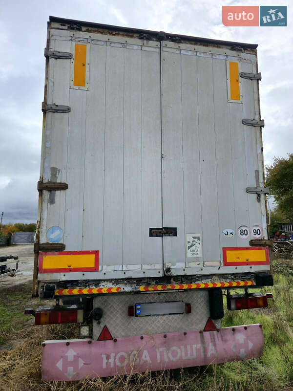 Изотермическая будка Schmitz Cargobull SKO 24 2008 в Бердичеве