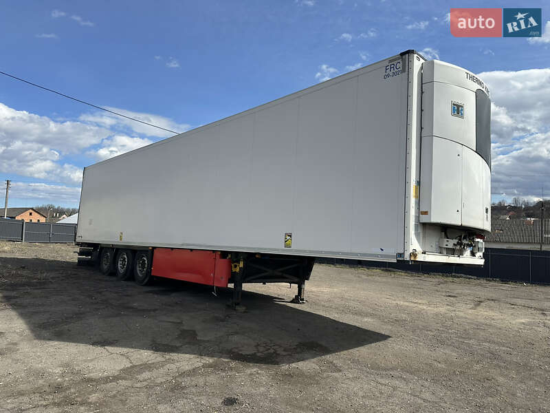 Рефрижератор полуприцеп Schmitz Cargobull SKO 24 2015 в Черновцах