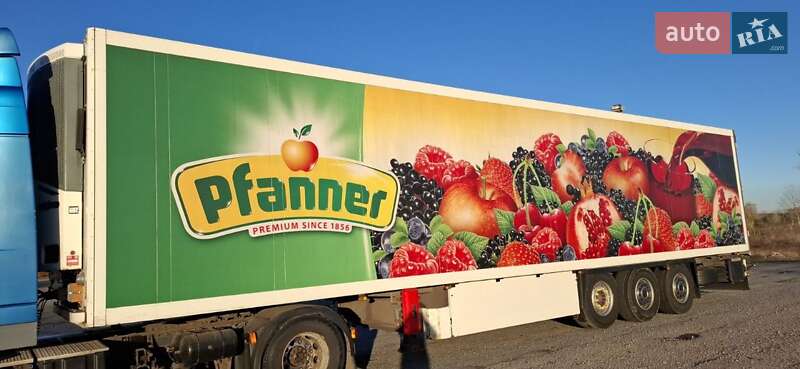 Рефрижератор полуприцеп Schmitz Cargobull SKO 24 2009 в Новомосковске